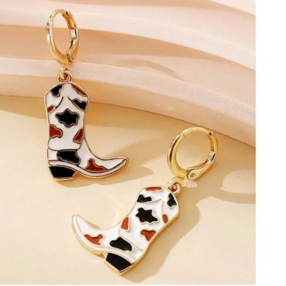 ⭐️✨ FREE Country Cowboy Boots Rock Cow Print Hipster Music Drop Chic Earrings - Picture 3 of 7